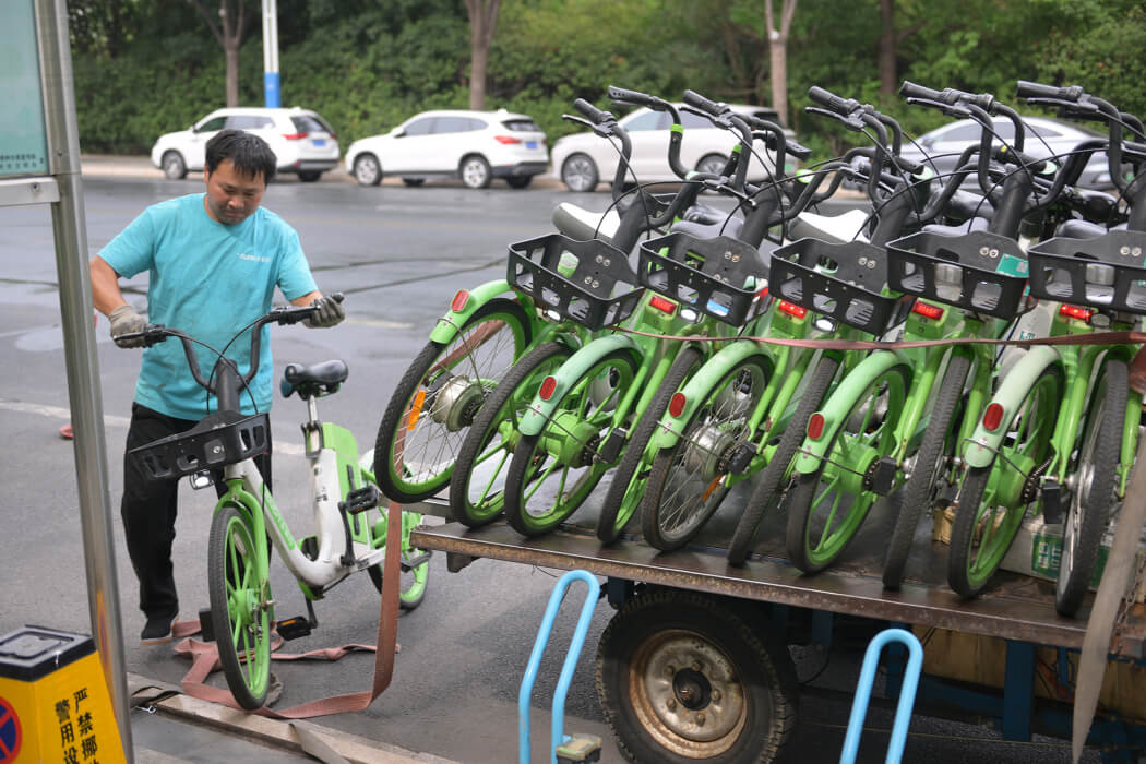 追著星光與晨光，守護(hù)城市通行“最后一公里”2