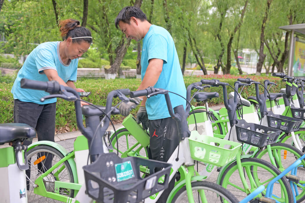 追著星光與晨光，守護(hù)城市通行“最后一公里”