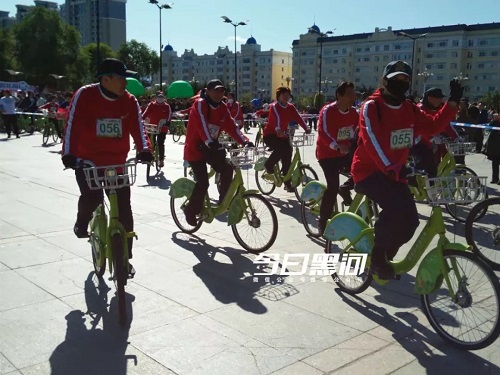 C:\Users\Administrator\Desktop\4..jpg C:\Users\Administrator\Desktop\4..jpg