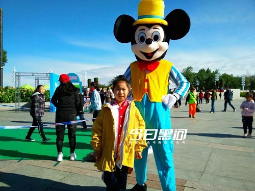 C:\Users\Administrator\Desktop\11..jpg C:\Users\Administrator\Desktop\11..jpg