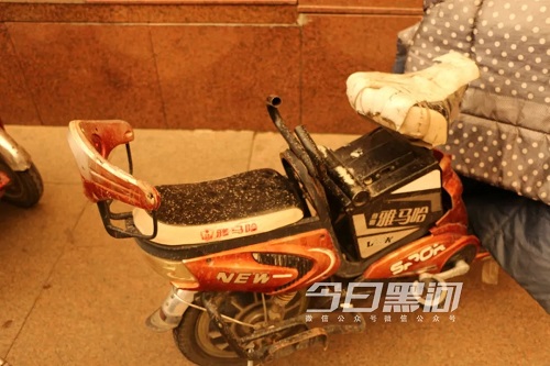 C:\Users\Administrator\Desktop\4.jpg C:\Users\Administrator\Desktop\4.jpg